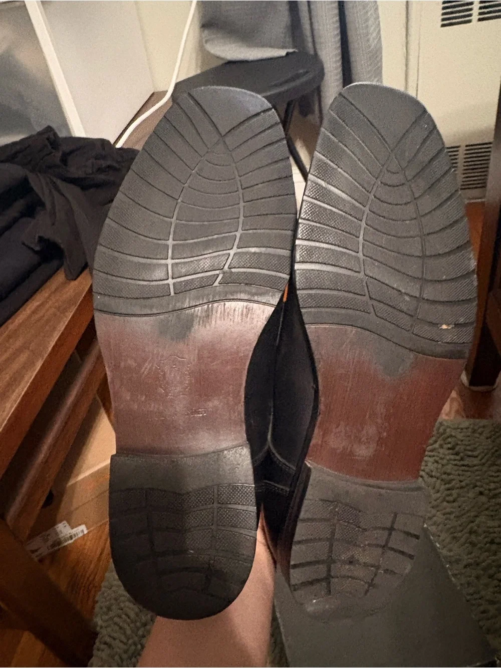 Aston Grey Men's Black Leather Dress Shoes- size 10